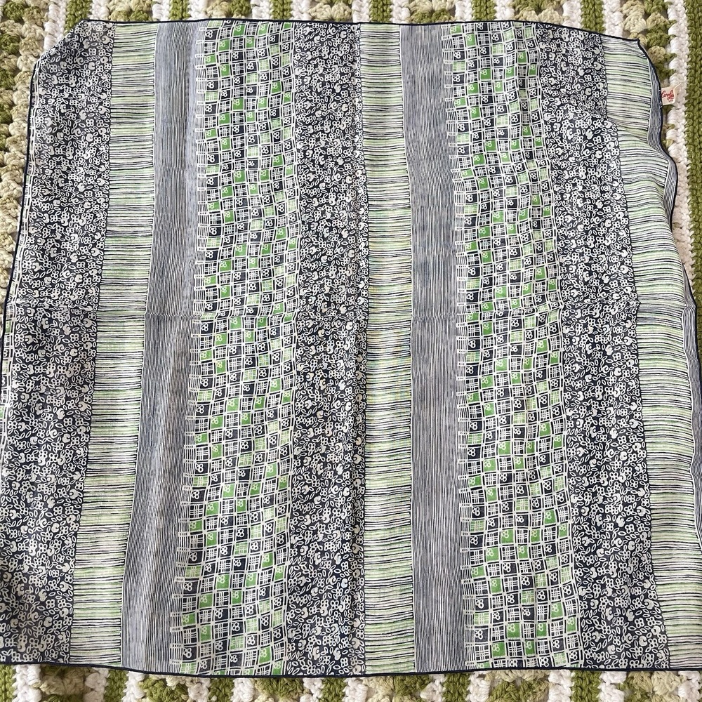 Carol Laurie Vintage‎ Neck/Head Scarf Blue Green Flower Plaid 22" Granny Core
